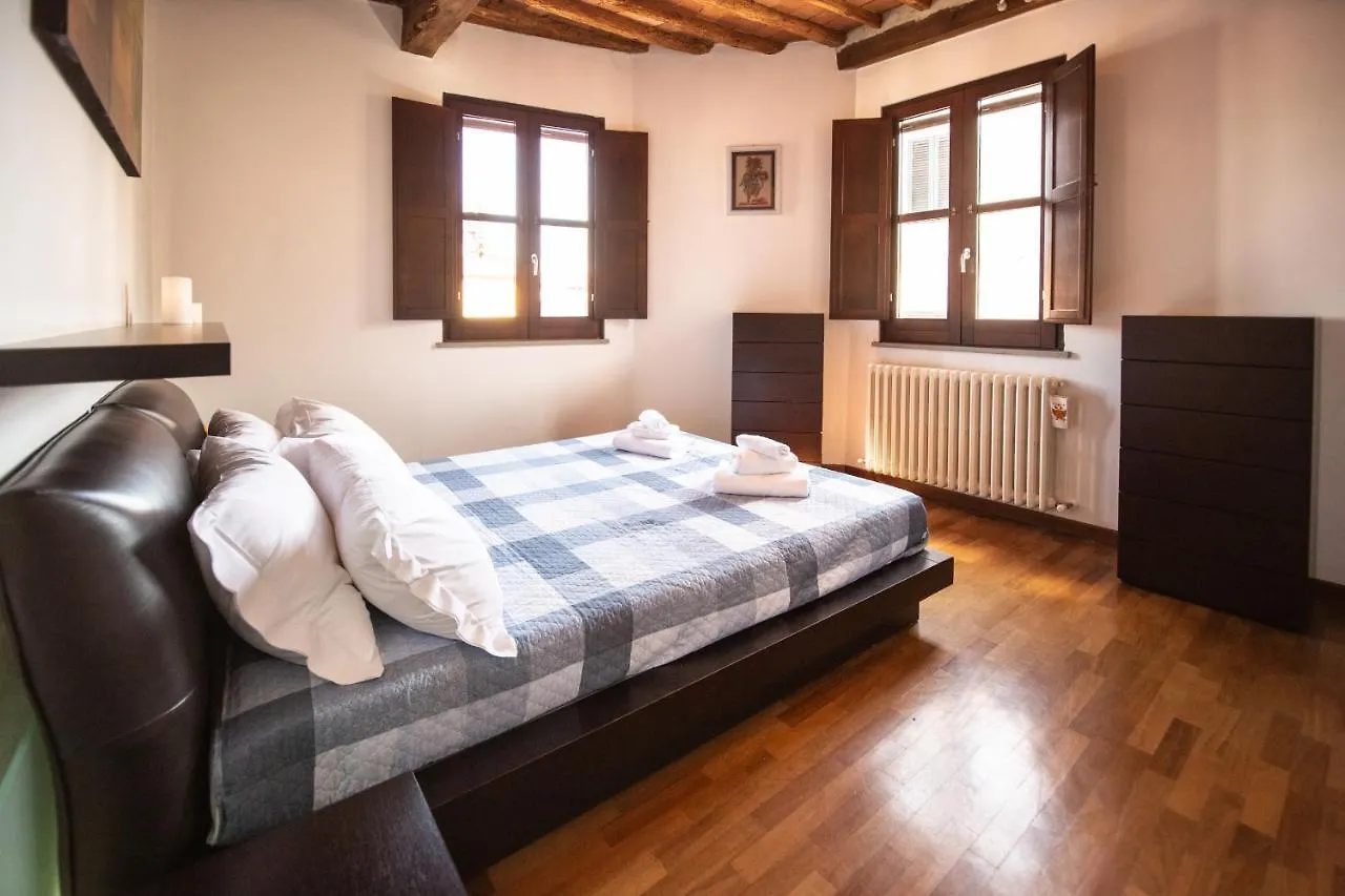 Apartment Serena Apartment, Cosy Close Center Town Lucca